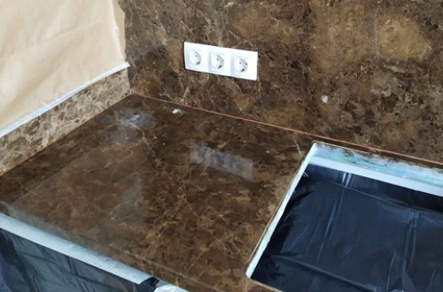 Instalación de nueva encimera de cocina